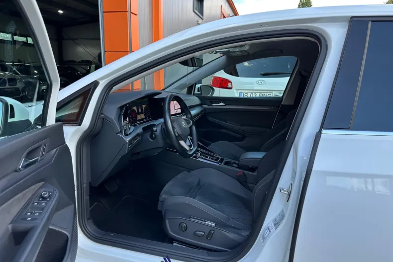 Volkswagen Golf din 2023 cu 95.313 km - oferta VOL227648 - foto 5