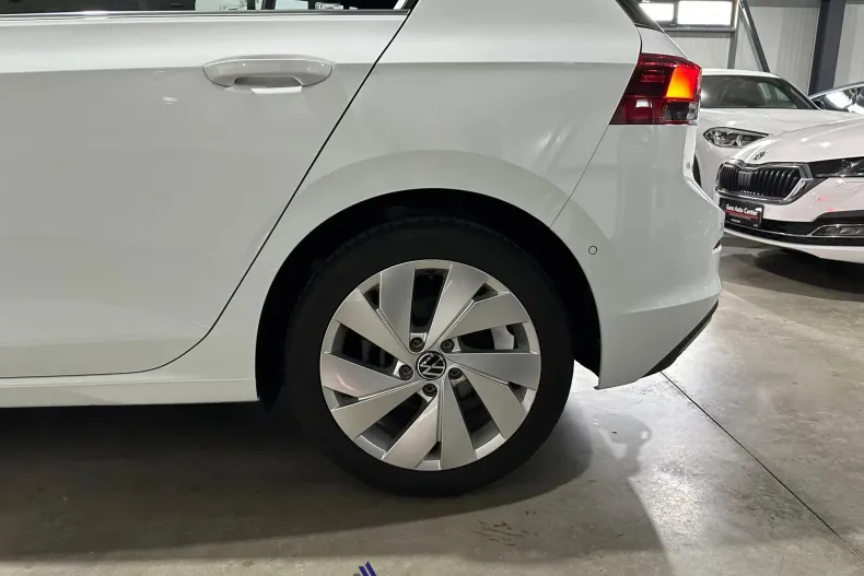 Volkswagen Golf din 2023 cu 95.313 km - oferta VOL227648 - foto 33
