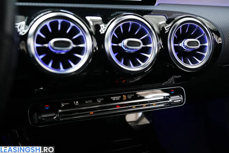 Mercedes-Benz CLA 200 (Clasa CLA) din 2020 cu 167.000 km - oferta MER227674 - foto 35