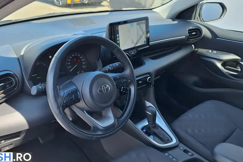 Toyota Yaris din 2024 cu 4.200 km - oferta TOY227678 - foto 2