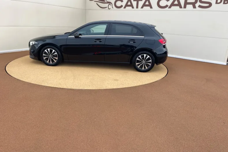 Mercedes-Benz A 180 (Clasa A) din 2022 cu 167.000 km - oferta MER227681 - foto 8
