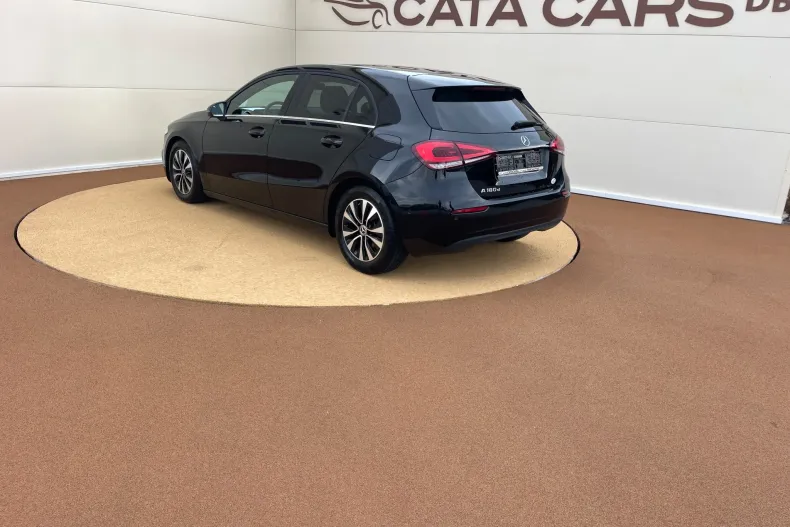 Mercedes-Benz A 180 (Clasa A) din 2022 cu 167.000 km - oferta MER227681 - foto 10