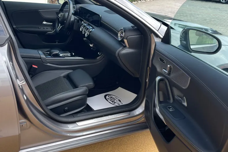 Mercedes-Benz CLA 220 (Clasa CLA) din 2021 cu 152.000 km - oferta MER227682 - foto 21