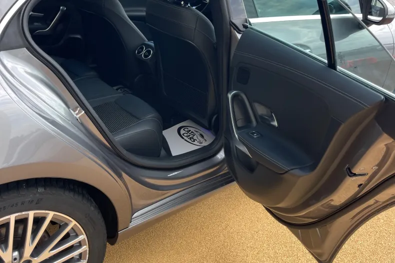 Mercedes-Benz CLA 220 (Clasa CLA) din 2021 cu 152.000 km - oferta MER227682 - foto 23