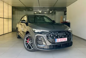 Audi Q5 din 2025 - oferta AUD227685