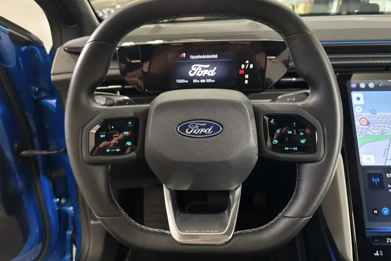 Ford Explorer din 2024 cu 12.323 km - oferta FOR227689 - foto 16