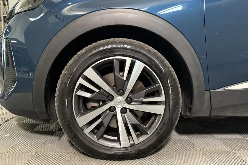 Peugeot 3008 din 2023 cu 86.850 km - oferta PEU227692 - foto 13