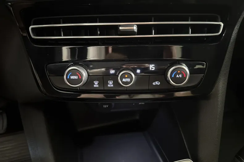 Opel Mokka din 2023 cu 39.227 km - oferta OPE227694 - foto 18