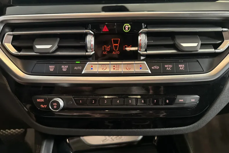 BMW X4 (Seria X) din 2023 cu 99.331 km - oferta BMW227696 - foto 18