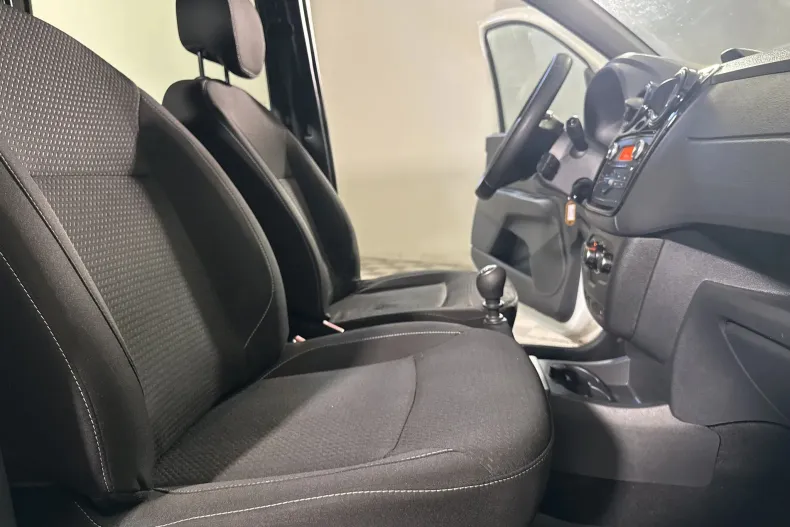 Dacia Lodgy din 2021 cu 109.696 km - oferta DAC227698 - foto 11