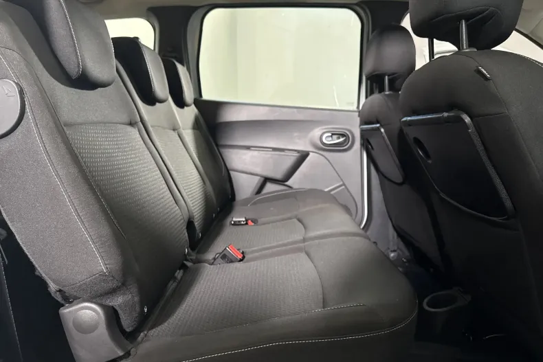 Dacia Lodgy din 2021 cu 109.696 km - oferta DAC227698 - foto 12