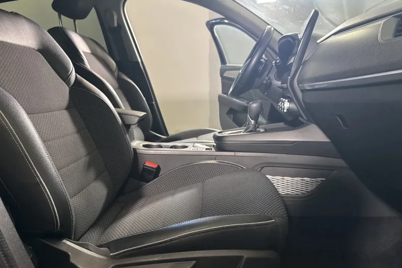 Renault Arkana din 2022 cu 72.274 km - oferta REN227699 - foto 11