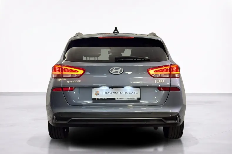 Hyundai i30 din 2024 cu 33.293 km - oferta HYU227701 - foto 4