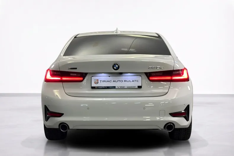 BMW 330e (Seria 3) din 2020 cu 82.779 km - oferta BMW227704 - foto 4