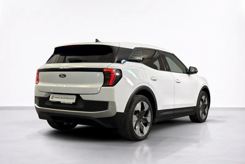 Ford Explorer din 2024 cu 22.261 km - oferta FOR227709 - foto 5