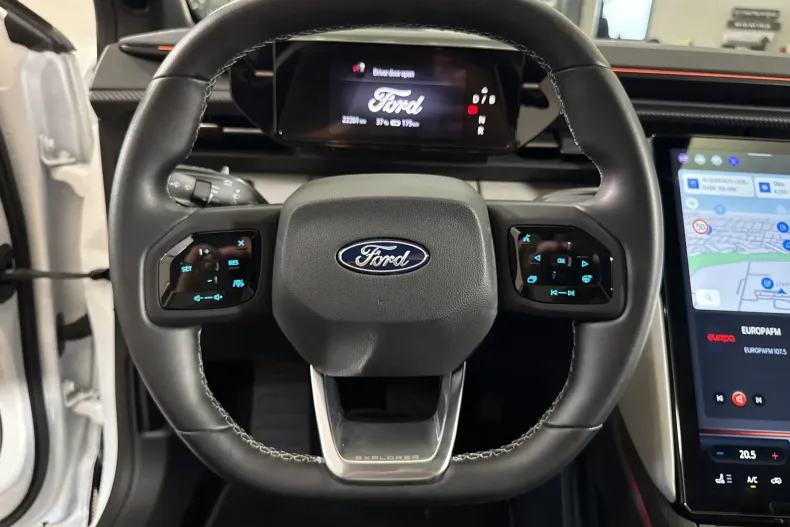 Ford Explorer din 2024 cu 22.261 km - oferta FOR227709 - foto 16