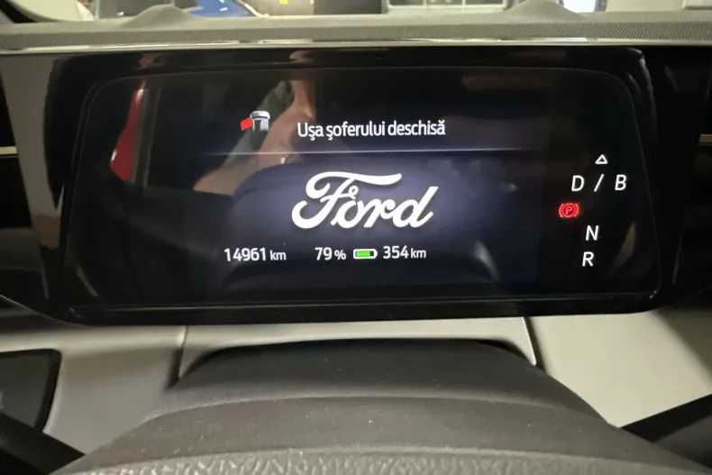 Ford Explorer din 2024 cu 14.961 km - oferta FOR227710 - foto 10