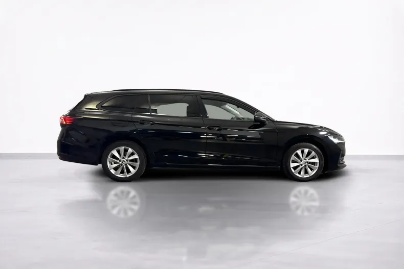 Skoda Superb din 2024 cu 65.975 km - oferta SKO227720 - foto 6