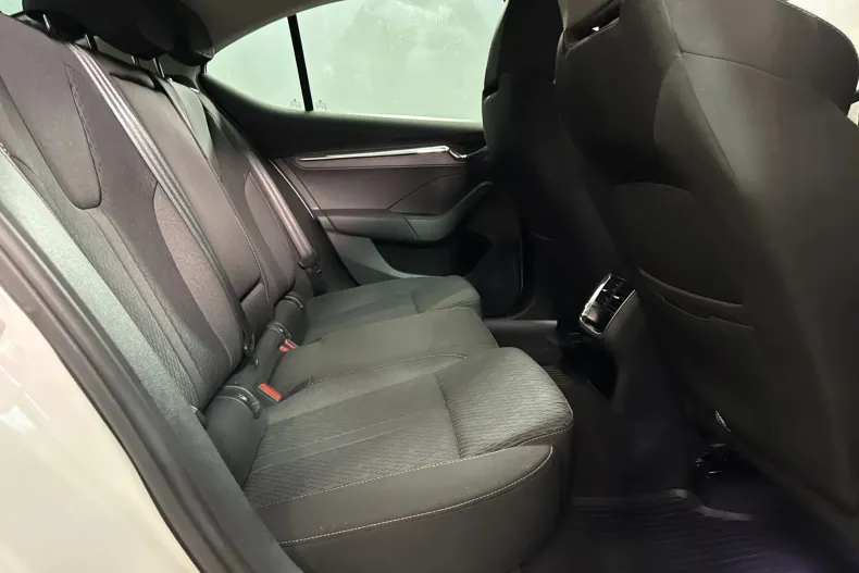 Skoda Octavia din 2023 cu 163.084 km - oferta SKO227723 - foto 12