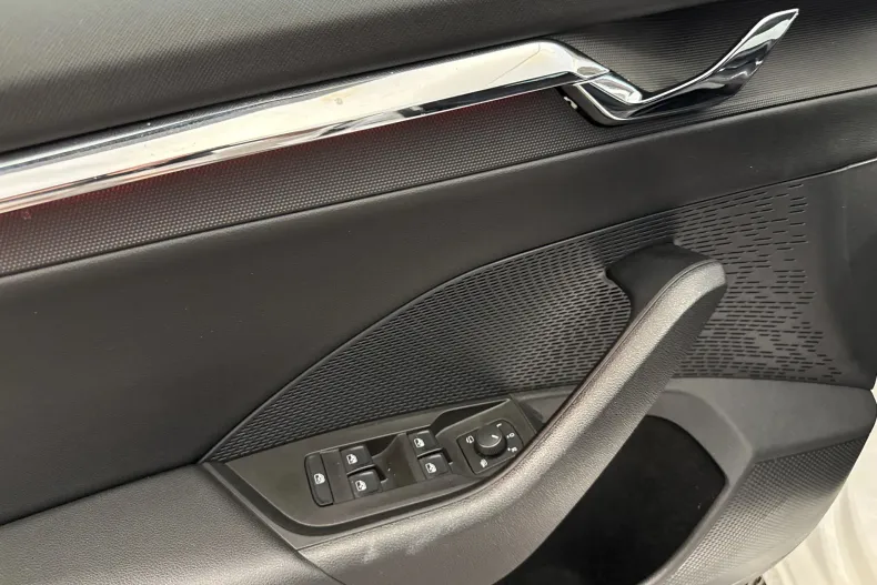 Skoda Octavia din 2023 cu 163.084 km - oferta SKO227723 - foto 14