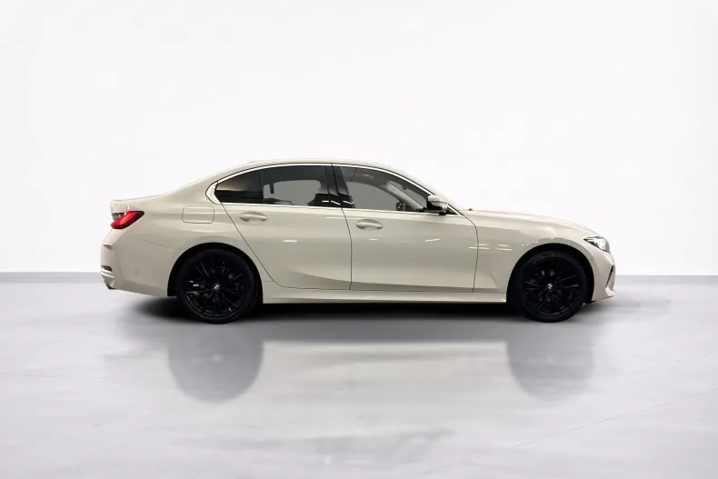 BMW 320d (Seria 3) din 2024 cu 36.217 km - oferta BMW227727 - foto 6