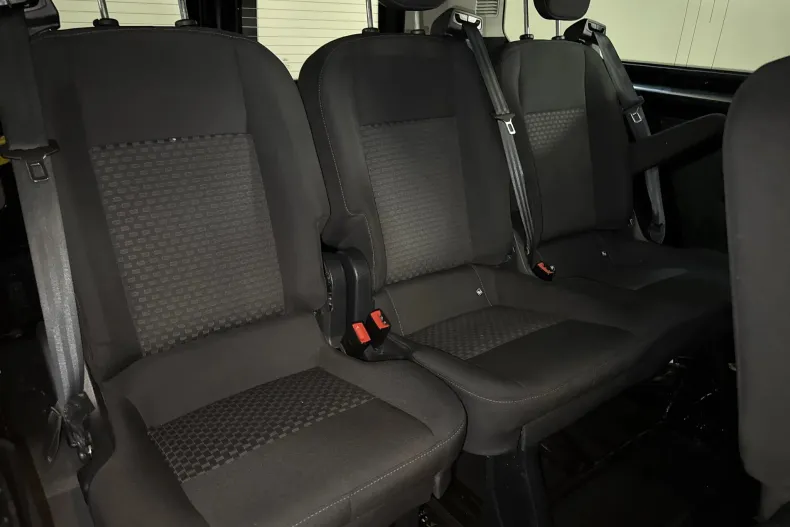 Ford Transit din 2022 cu 149.175 km - oferta FOR227739 - foto 13