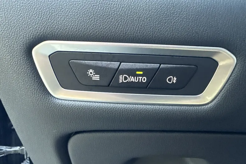 BMW X7 (Seria X) din 2024 cu 89.453 km - oferta BMW227741 - foto 16