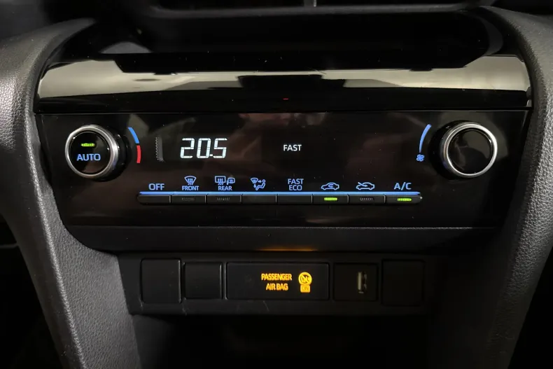 Toyota Yaris Cross din 2023 cu 28.794 km - oferta TOY227746 - foto 18