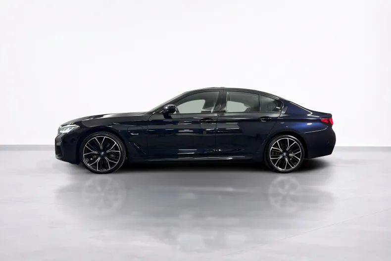BMW 545e (Seria 5) din 2022 cu 97.351 km - oferta BMW227748 - foto 2