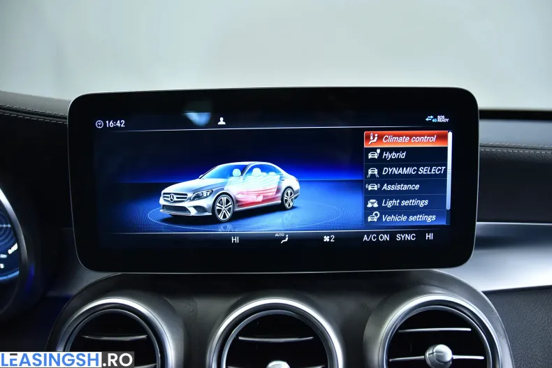 Mercedes-Benz C 300 (Clasa C) din 2020 cu 96.534 km - oferta MER227752 - foto 20