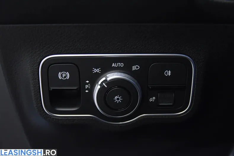 Mercedes-Benz GLB (Clasa GLB) din 2025 cu 14.691 km - oferta MER227753 - foto 16