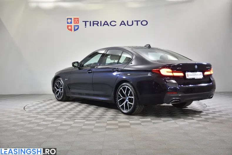 BMW 545e (Seria 5) din 2022 cu 126.046 km - oferta BMW227765 - foto 3