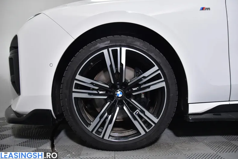 BMW 740d (Seria 7) din 2024 cu 78.671 km - oferta BMW227769 - foto 13