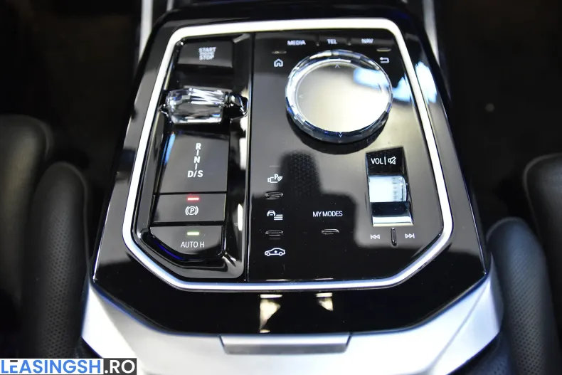 BMW 740d (Seria 7) din 2024 cu 78.671 km - oferta BMW227769 - foto 16