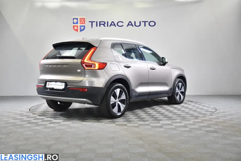 Volvo XC40 din 2021 cu 104.723 km - oferta VOL227772 - foto 5