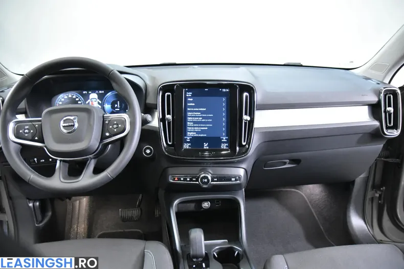 Volvo XC40 din 2021 cu 104.723 km - oferta VOL227772 - foto 9
