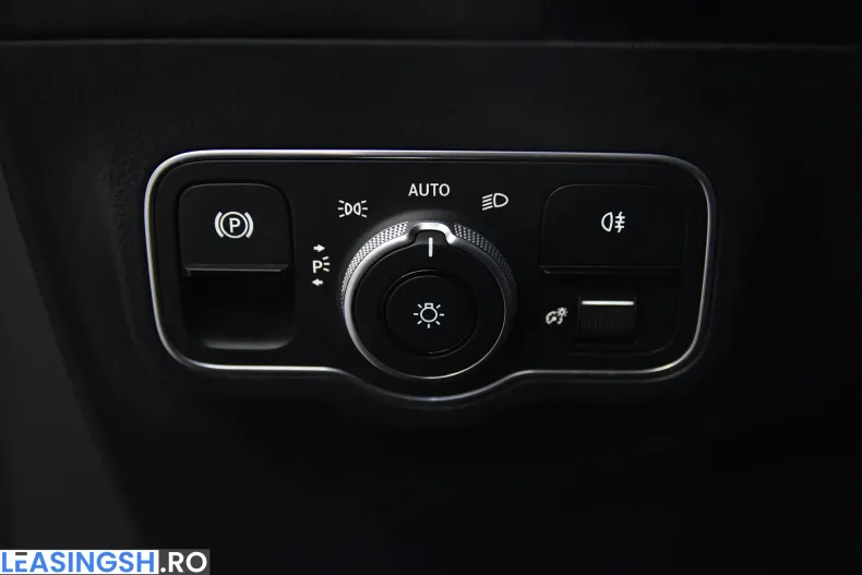 Mercedes-Benz GLA (Clasa GLA) din 2022 cu 102.397 km - oferta MER227774 - foto 15