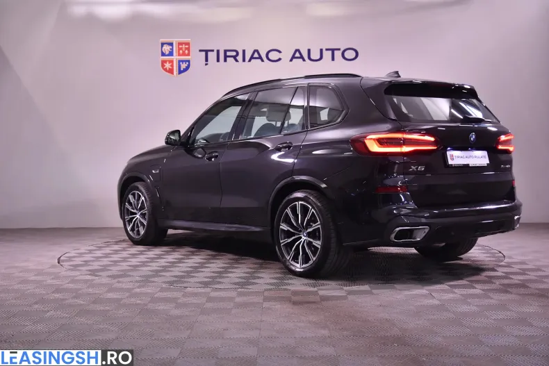 BMW X5 (Seria X) din 2022 cu 121.072 km - oferta BMW227781 - foto 3
