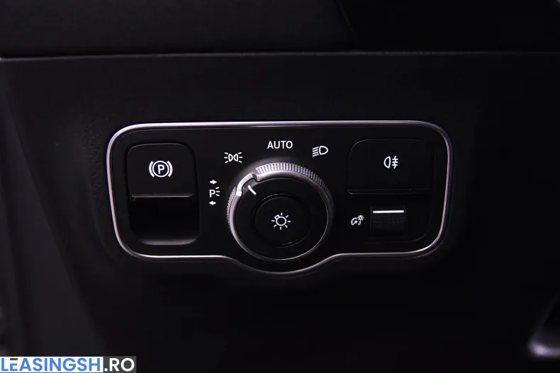 Mercedes-Benz GLA (Clasa GLA) din 2025 cu 1.932 km - oferta MER227784 - foto 16