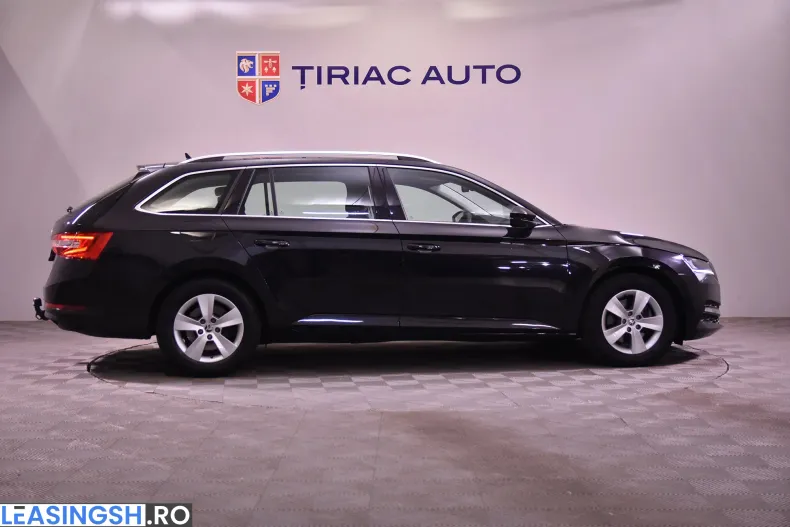 Skoda Superb din 2023 cu 91.921 km - oferta SKO227785 - foto 6
