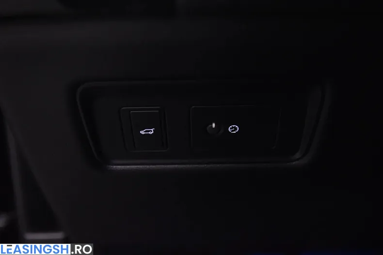 Land Rover Range Rover din 2020 cu 79.476 km - oferta LAN227788 - foto 15