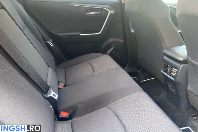 Toyota RAV4 din 2023 cu 29.100 km - oferta TOY227794 - foto 7