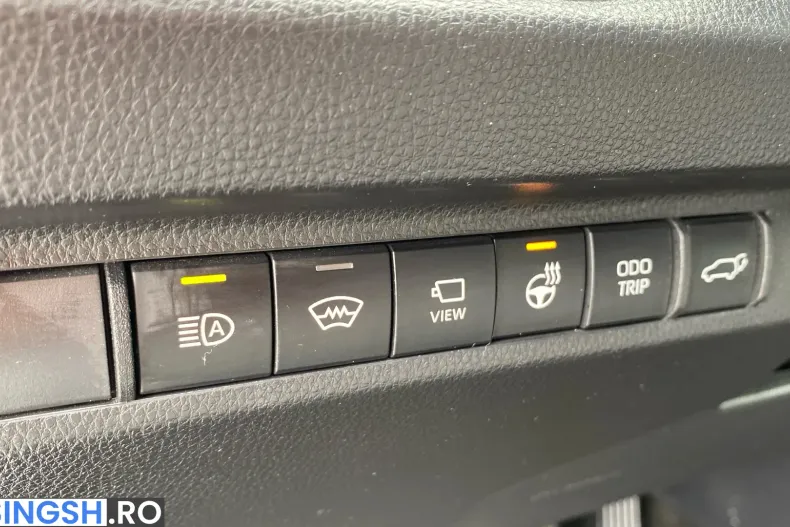 Toyota RAV4 din 2023 cu 81.900 km - oferta TOY227795 - foto 13