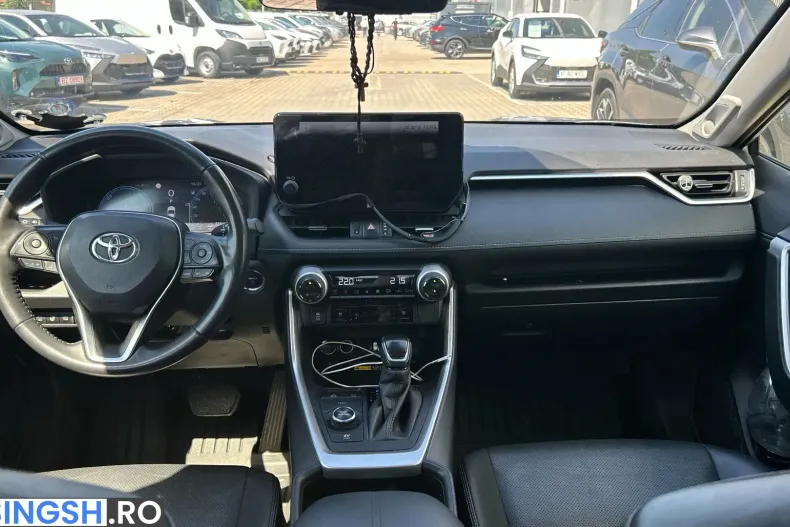 Toyota RAV4 din 2023 cu 60.000 km - oferta TOY227797 - foto 8
