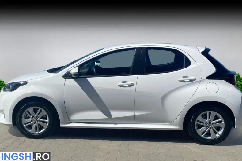 Toyota Yaris din 2025 cu 13.700 km - oferta TOY227799 - foto 2