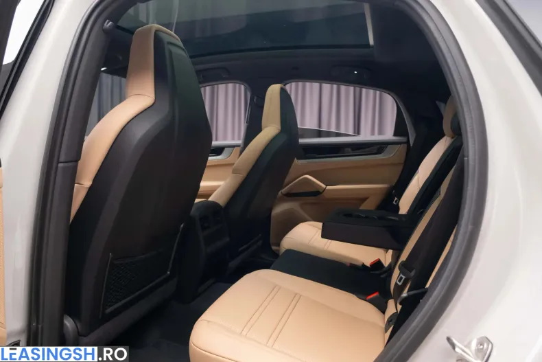 Porsche Cayenne Coupe din 2024 cu 10.900 km - oferta POR227800 - foto 30