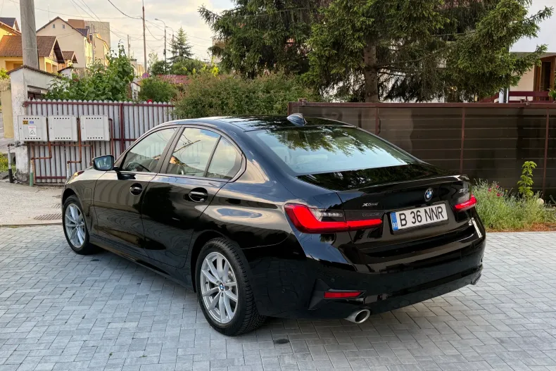 BMW 330e (Seria 3) din 2021 cu 27.249 km - oferta BMW227802 - foto 2