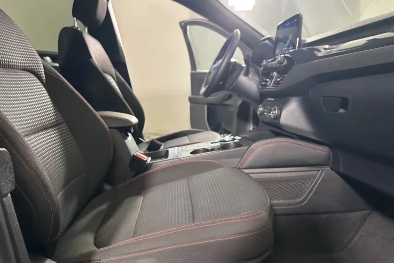 Ford Kuga din 2020 cu 142.402 km - oferta FOR227803 - foto 11