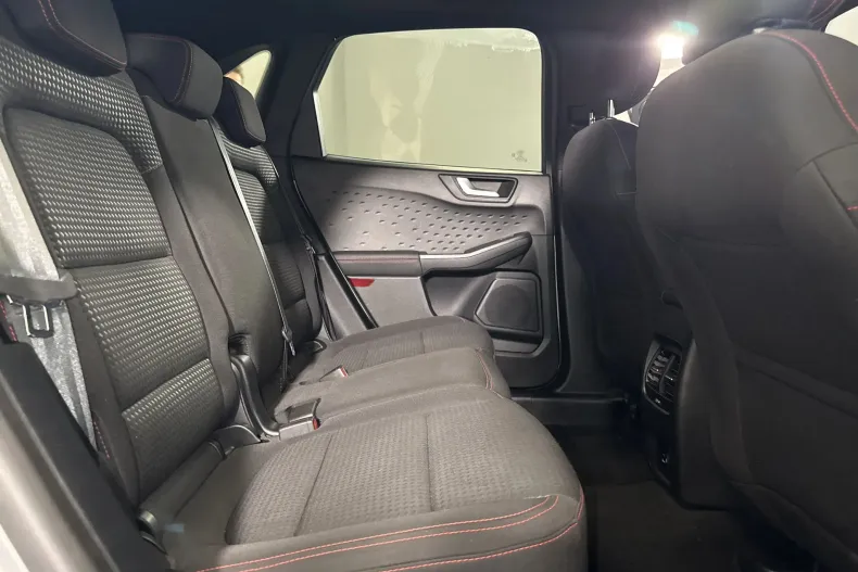 Ford Kuga din 2020 cu 142.402 km - oferta FOR227803 - foto 12