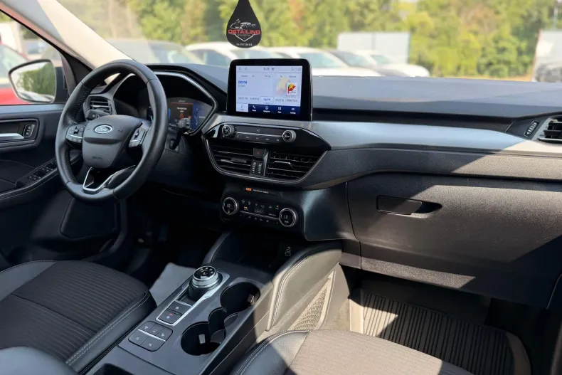 Ford Kuga din 2023 cu 120.000 km - oferta FOR227811 - foto 5